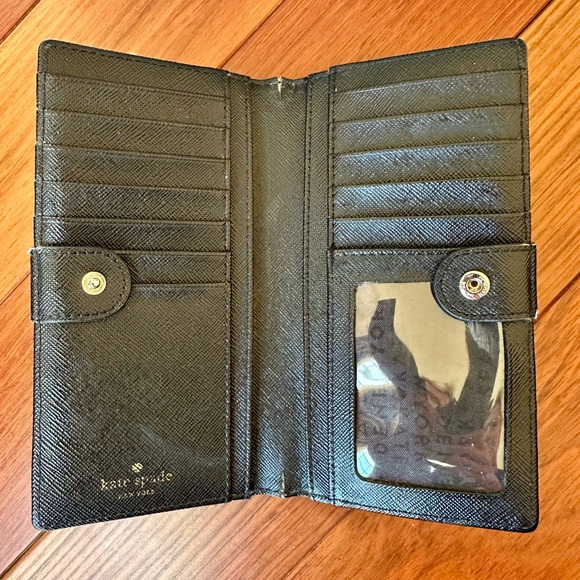 LOW START Kate Spade leather Tote with Bi-Fold Wallet Included! - Picture 14 of 14